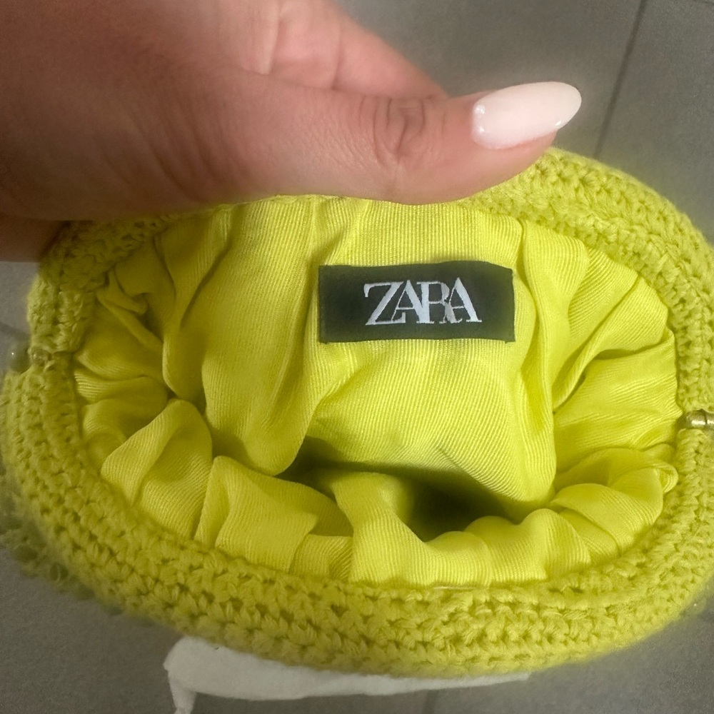 Zara Lime Green Women's beaded knit clutch Bag loved by bloggers - Picture 4 of 4